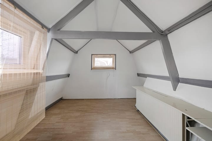 Foto 52 van 2e Vroonstraat 16