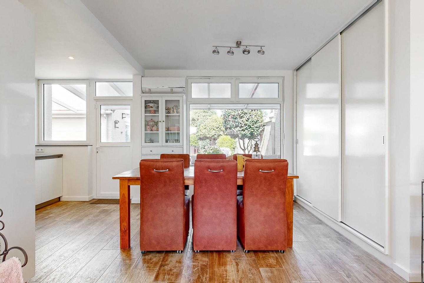 Photo 10 of Heerstraat Zuid 5