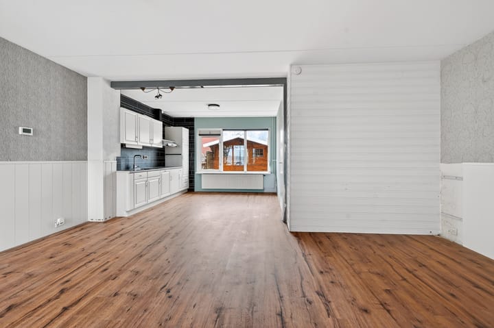Corner home with unobstructed views in Barger-Oosterveld — 18