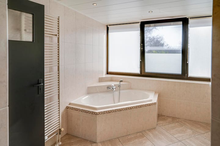 Spacious semi-detached home with energy label A in quiet village setting — 65