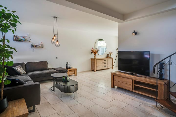 Spacious semi-detached home with energy label A in quiet village setting — 19