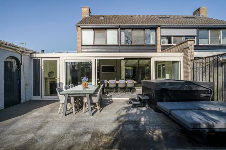 Spacious semi-detached home with energy label A in quiet village setting — 79
