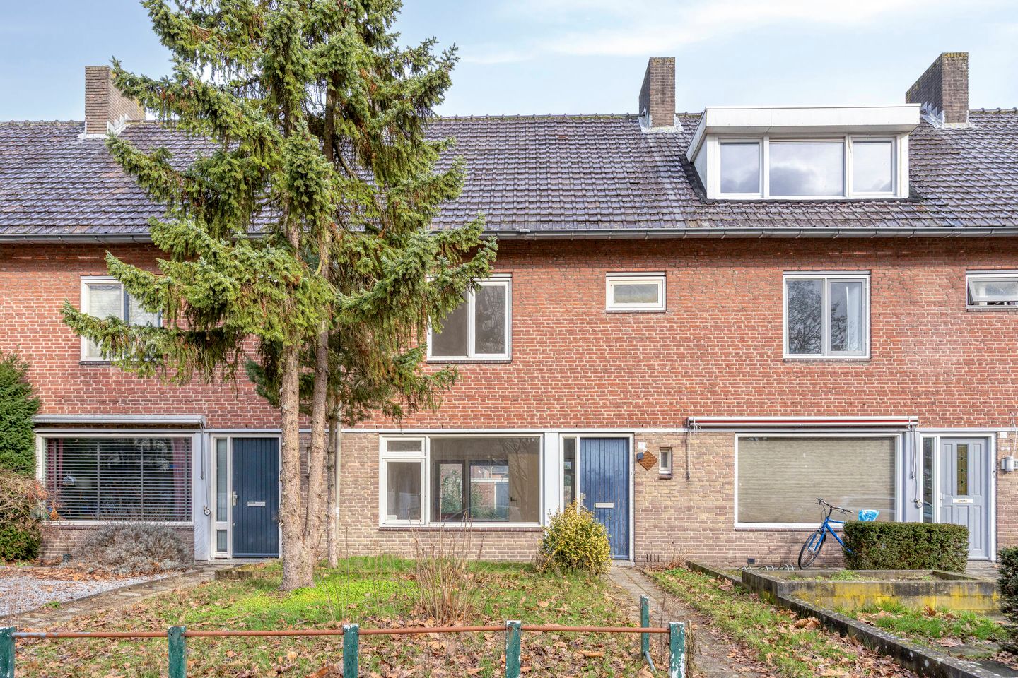 Foto 1 van Professor Verbernelaan 63