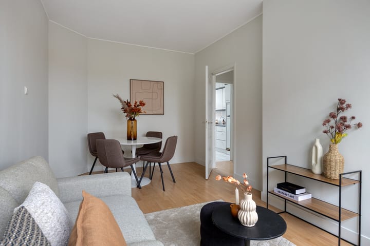 Spacious 6-room upper apartment with conversion permit in Utrecht Zuilen — 23