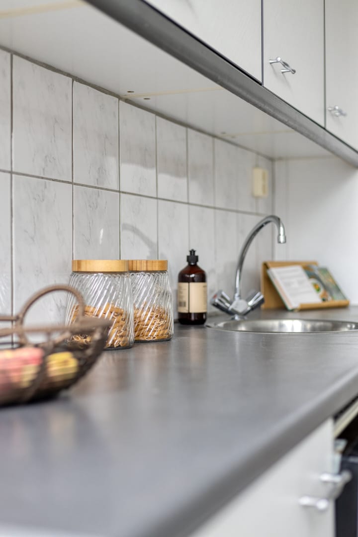 Spacious 6-room upper apartment with conversion permit in Utrecht Zuilen — 31