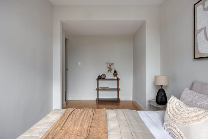 Spacious 6-room upper apartment with conversion permit in Utrecht Zuilen — 52