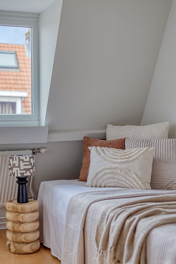 Spacious 6-room upper apartment with conversion permit in Utrecht Zuilen — 56