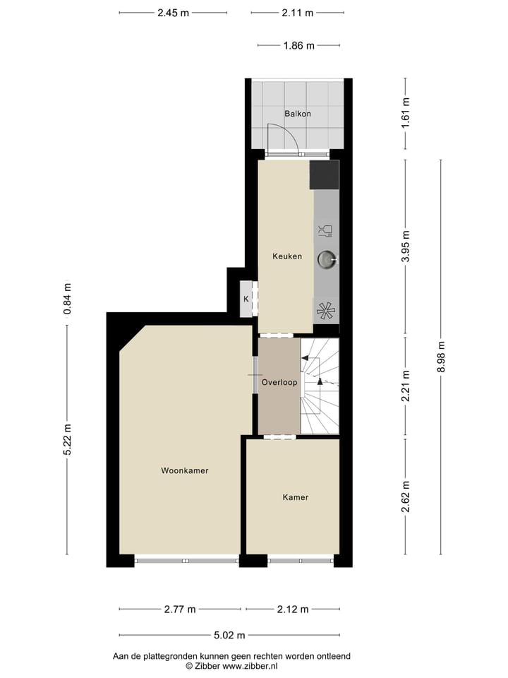 Spacious 6-room upper apartment with conversion permit in Utrecht Zuilen — 90