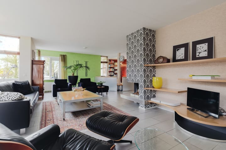 Exclusive Architectural Design Villa with Five Bedrooms in Apeldoorn — 29