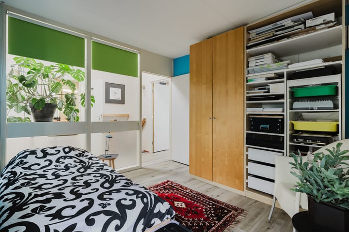 Exclusive Architectural Design Villa with Five Bedrooms in Apeldoorn — 46