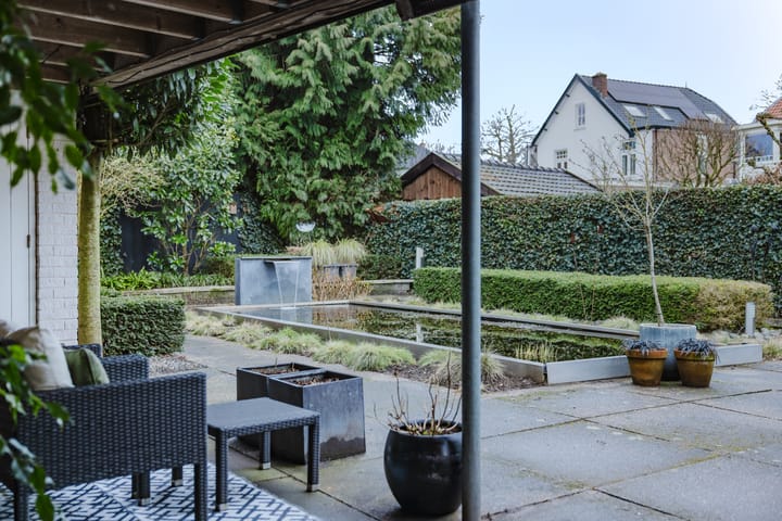 Exclusive Architectural Design Villa with Five Bedrooms in Apeldoorn — 52