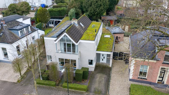 Exclusive Architectural Design Villa with Five Bedrooms in Apeldoorn — 62