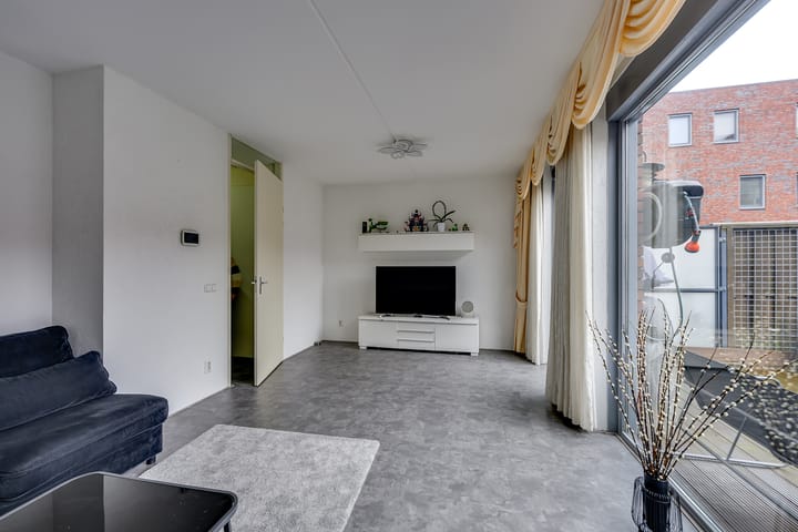 Foto 14 van Wallisweg 53