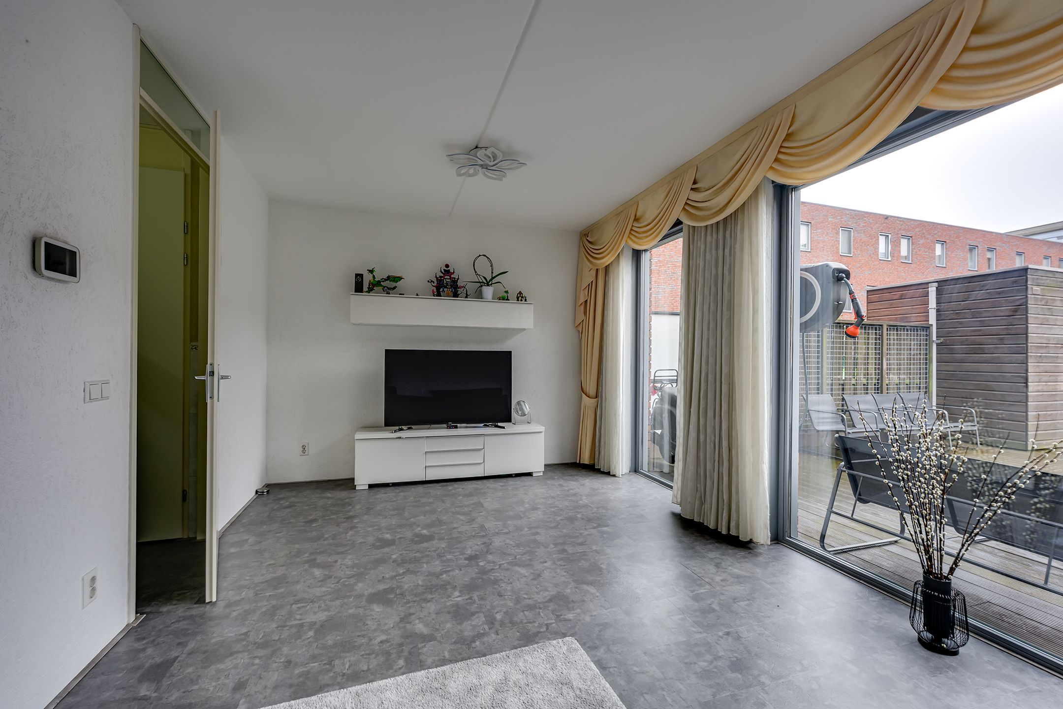 Foto 15 van Wallisweg 53