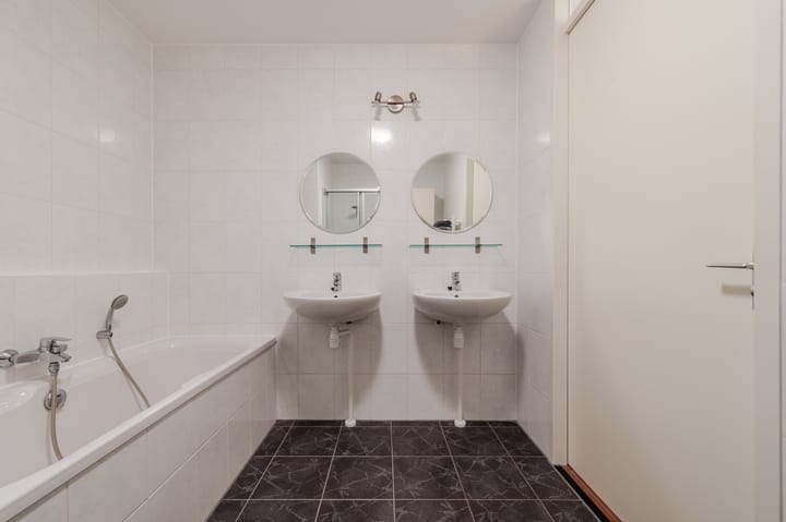 Well-maintained 3-room apartment with balcony in Zaandam — 44