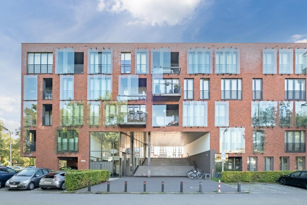 Foto 1 van Tjalkstraat 10