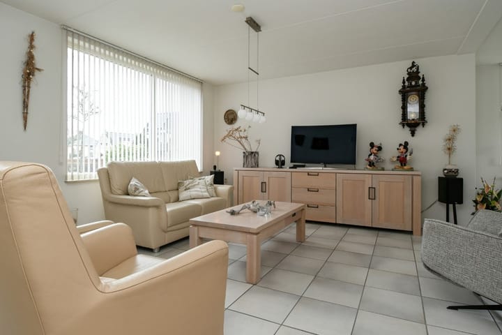 Foto 4 van Van Breestraat 6