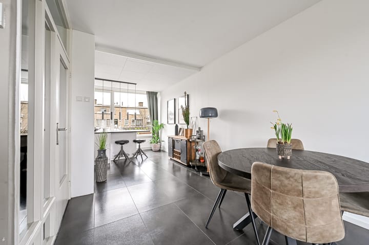 Foto 20 van van Cruiningenweg 16