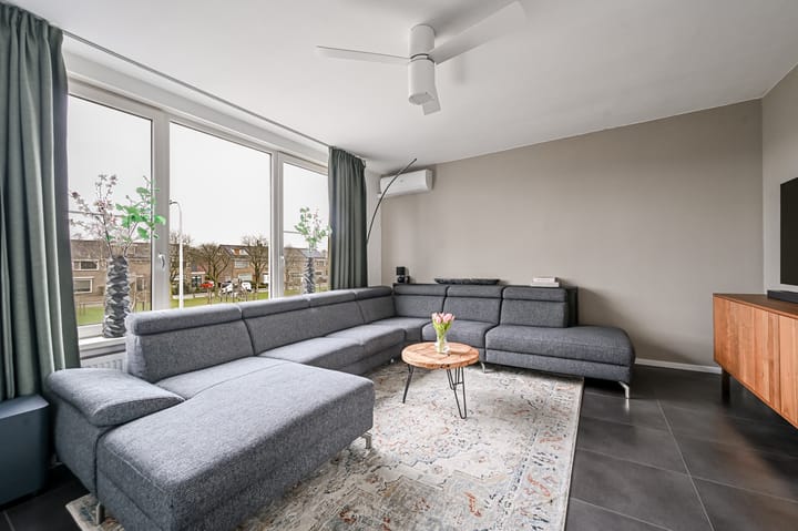 Foto 19 van van Cruiningenweg 16