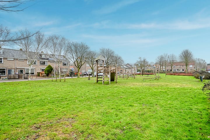 Foto 35 van van Cruiningenweg 16