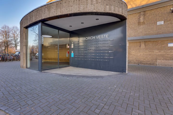 Apartment with panoramic water view in Zwolle — 46