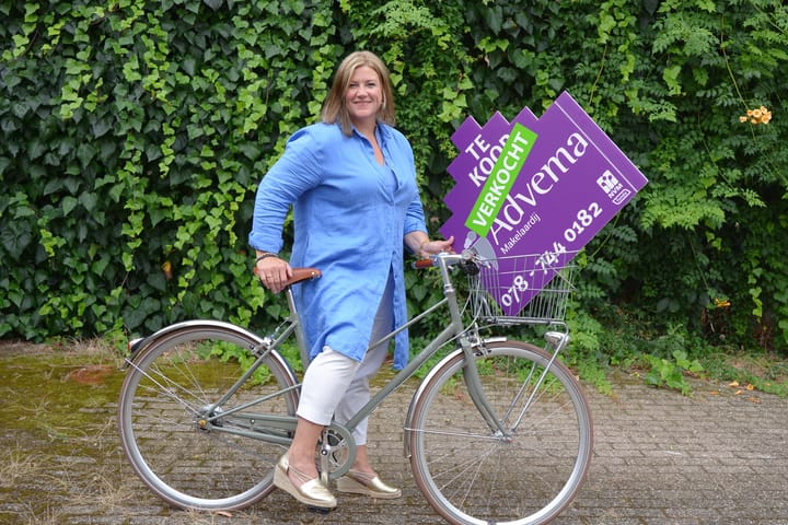 A promotional picture for the office