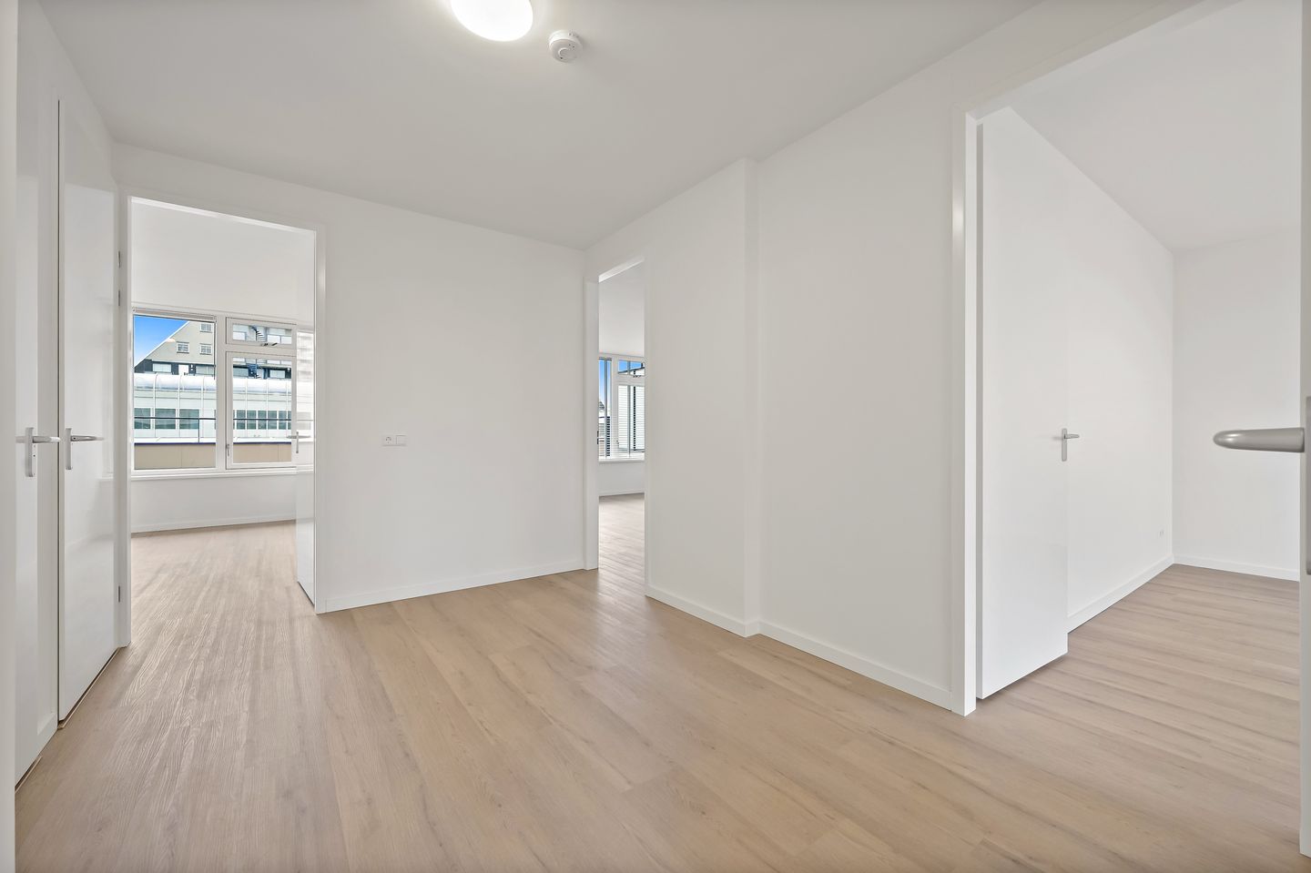 Photo 10 of Bucaillestraat 6