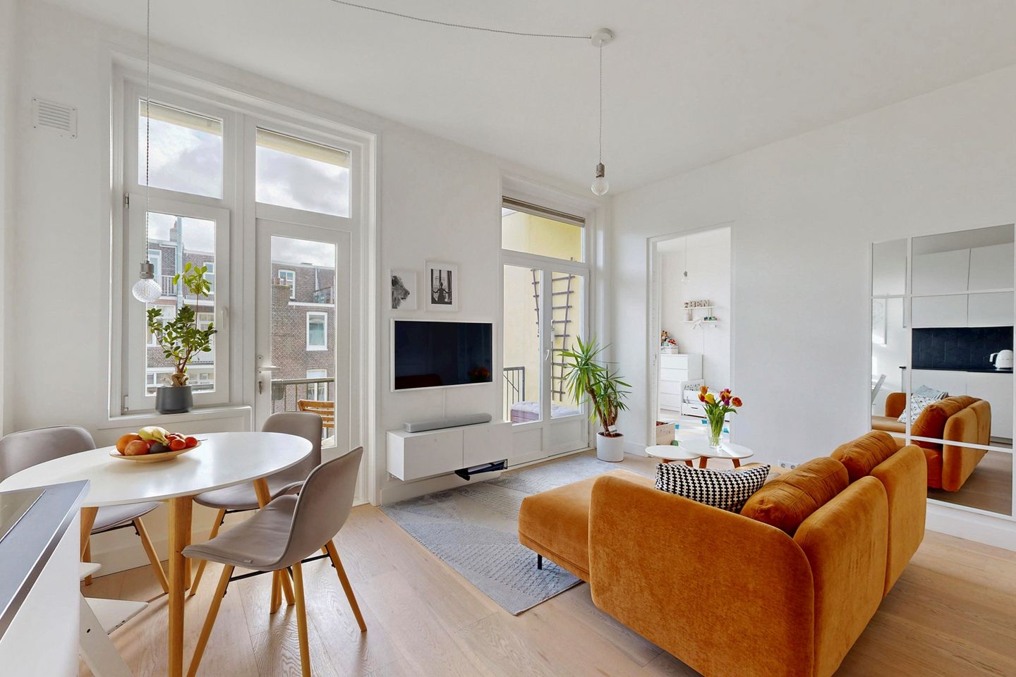 Photo 1 of Retiefstraat 21-3A