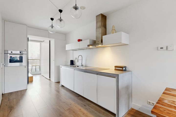 Modern apartment with two balconies and energy label A++ in Amsterdam Houthavens — 14