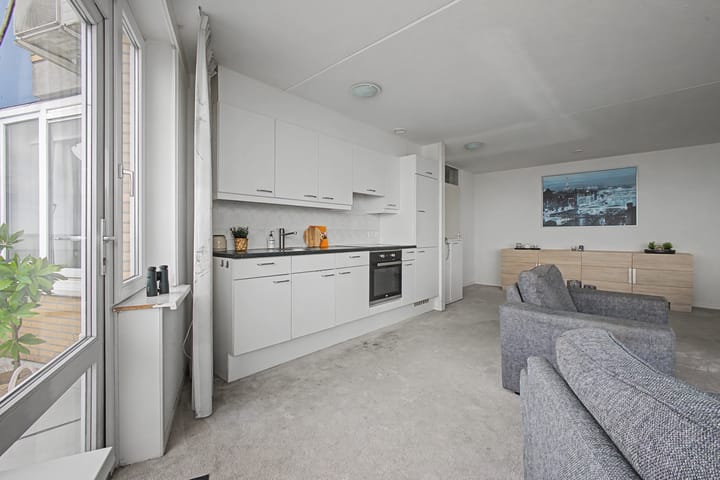 12th Floor Apartment with Panoramic Westerschelde View in Terneuzen — 23