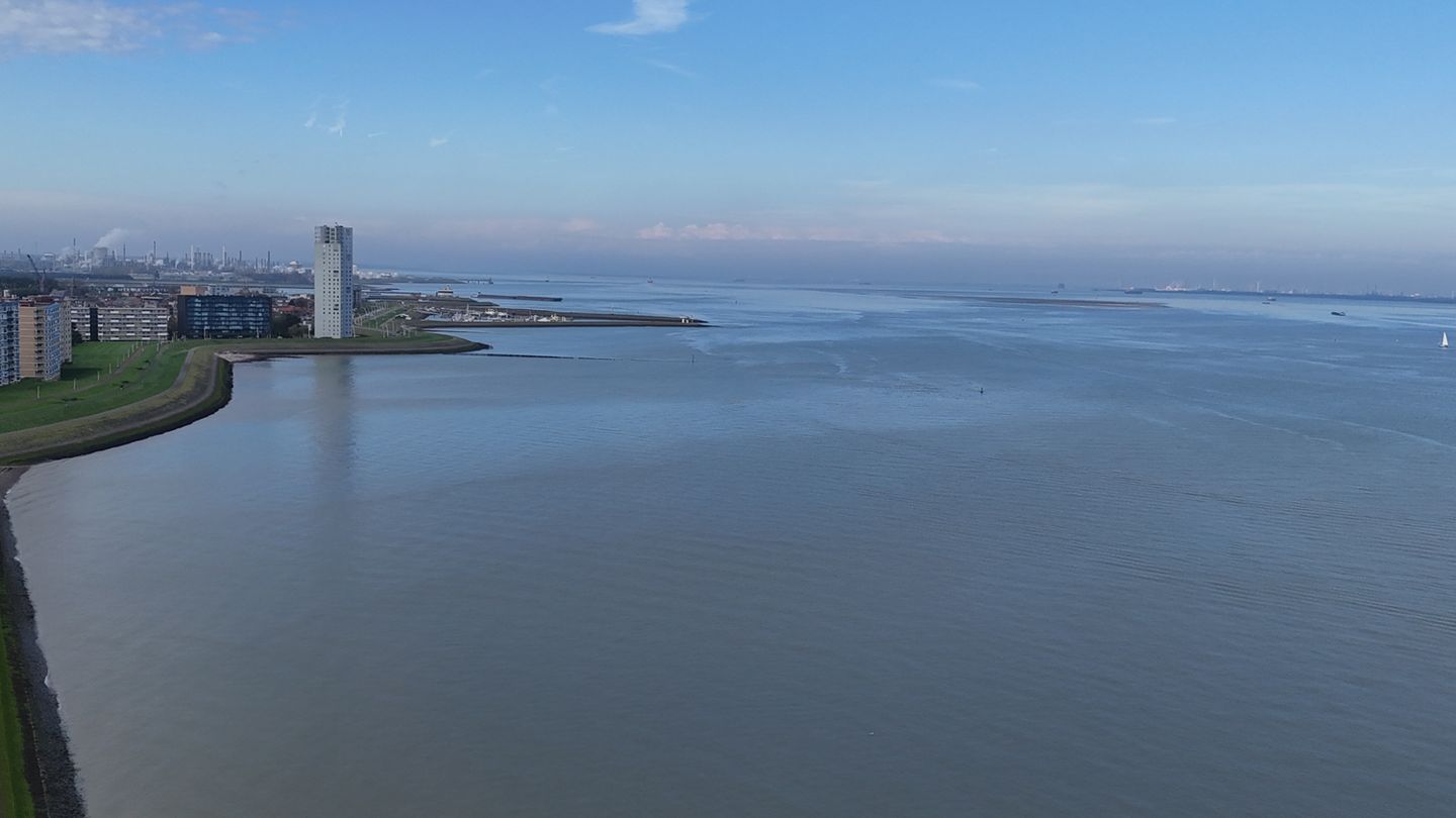 Photo 29 of Stuvesande 594