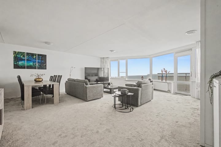 12th Floor Apartment with Panoramic Westerschelde View in Terneuzen — 13