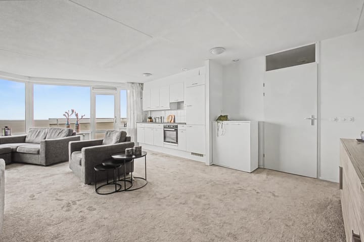 12th Floor Apartment with Panoramic Westerschelde View in Terneuzen — 21