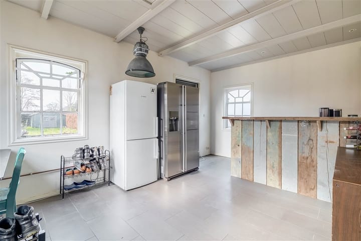 Photo 27 of Hoofdstraat 57