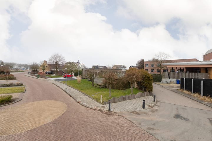 Photo 42 of Ulbe Hiemstrastrjitte 4