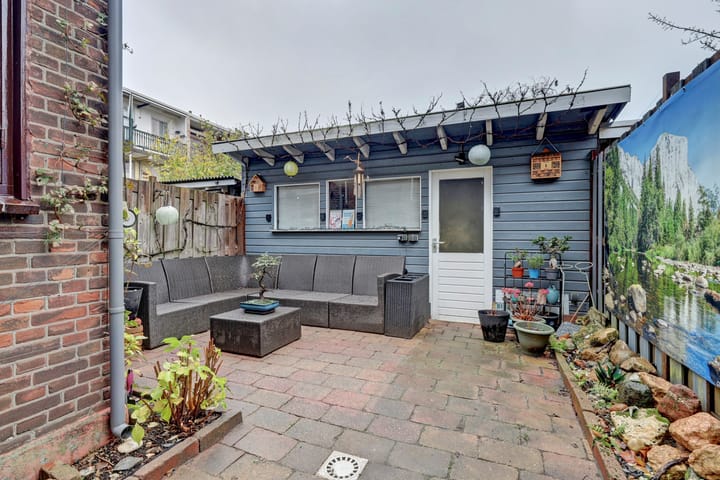 Excellent maintained family home in the center of Vlaardingen — 30