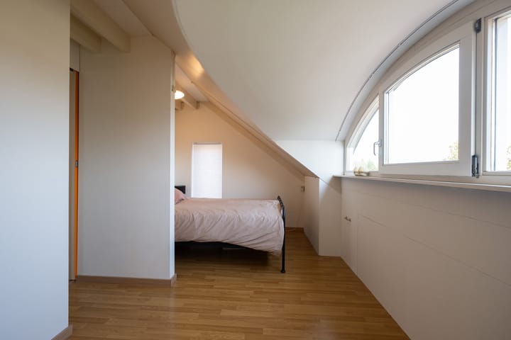 Stylish semi-detached house with garage located at the waterfront in Heerhugowaard — 60