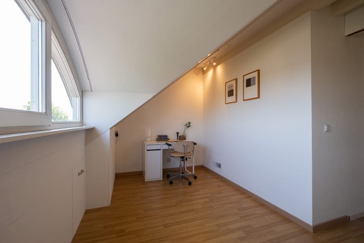 Stylish semi-detached house with garage located at the waterfront in Heerhugowaard — 62