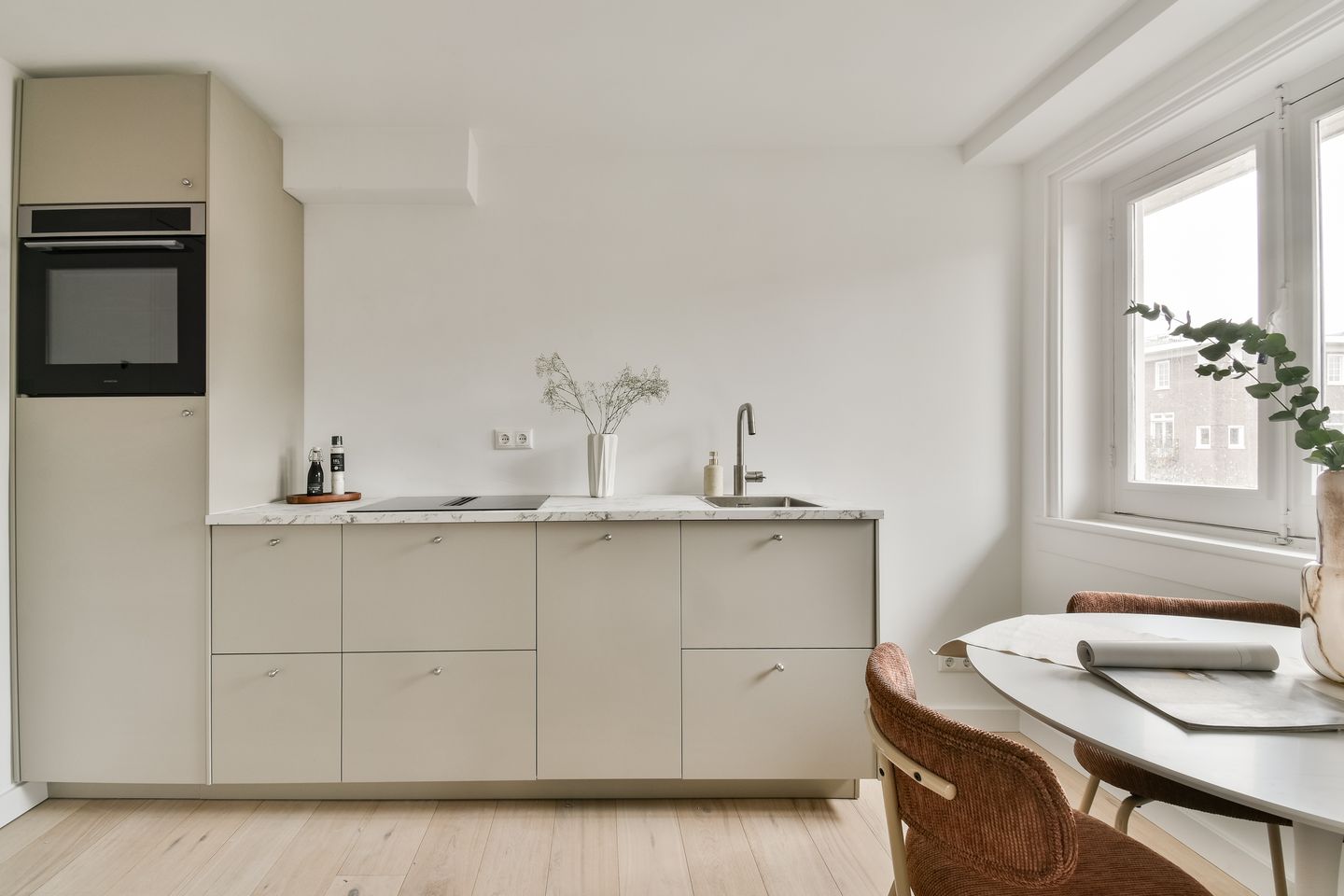 Photo 5 of Uiterwaardenstraat 94-A4