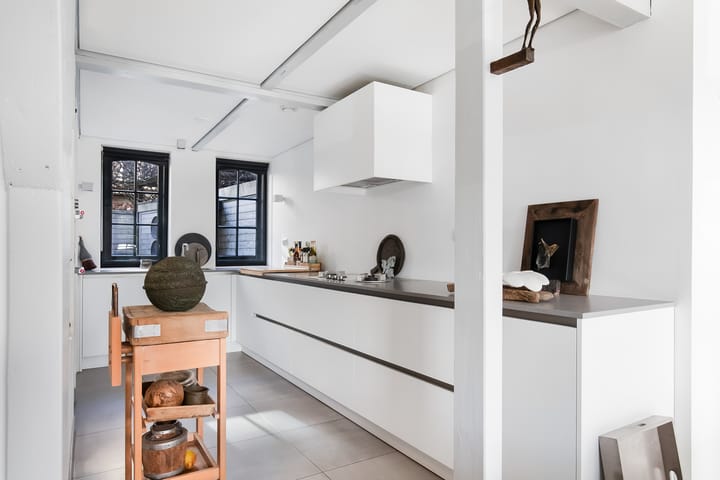 Monumental Former Cheese Warehouse with Water Views in Historic Edam Center — 27