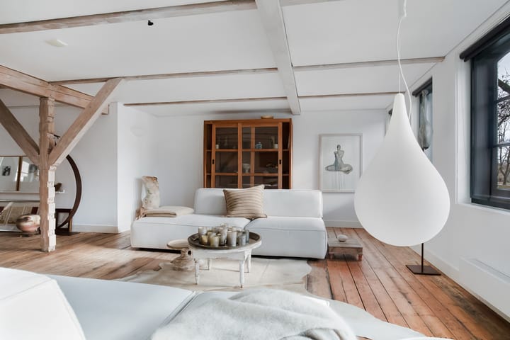 Monumental Former Cheese Warehouse with Water Views in Historic Edam Center — 56