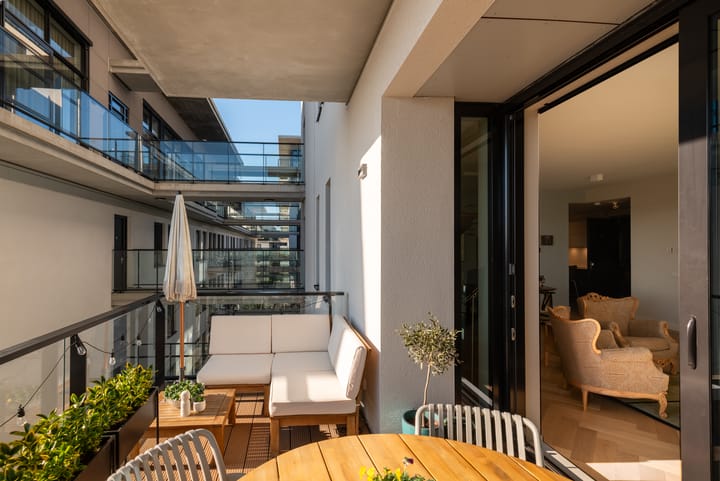Luxurious 4-Room Apartment with South-Facing Terrace in The Mayor — 27