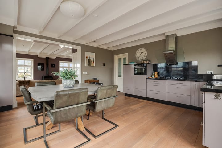 Characterful Waterside Home Near 's-Hertogenbosch — 21