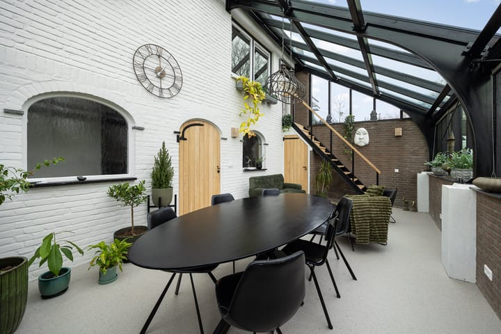Characterful Waterside Home Near 's-Hertogenbosch — 35