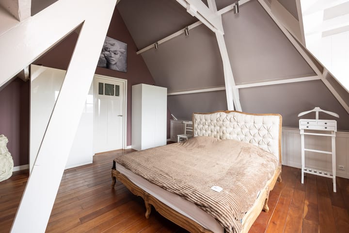 Characterful Waterside Home Near 's-Hertogenbosch — 49