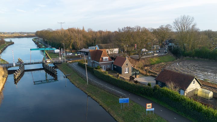 Characterful Waterside Home Near 's-Hertogenbosch — 69