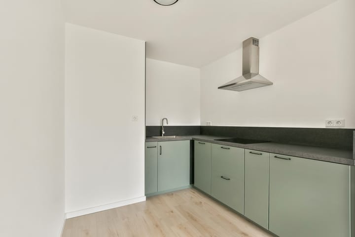 Photo 4 of Kloekhorststraat 109
