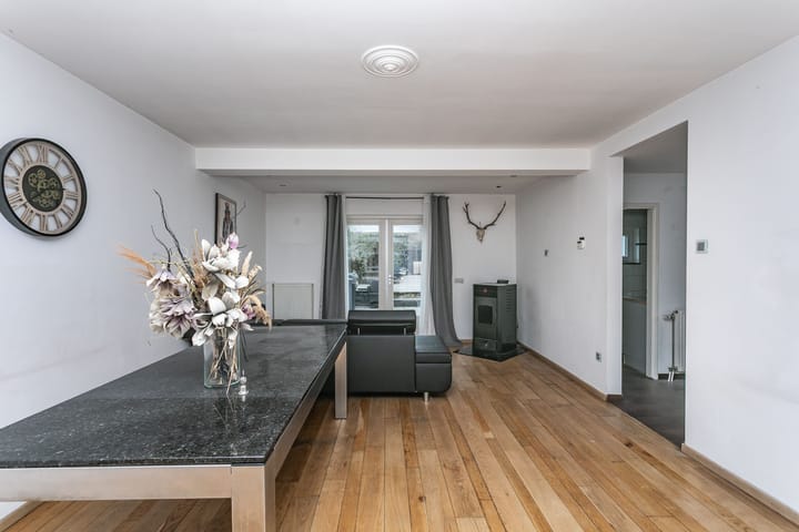 Foto 7 van Julianastraat 12