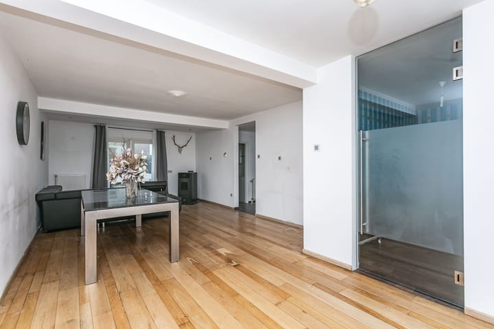 Foto 8 van Julianastraat 12