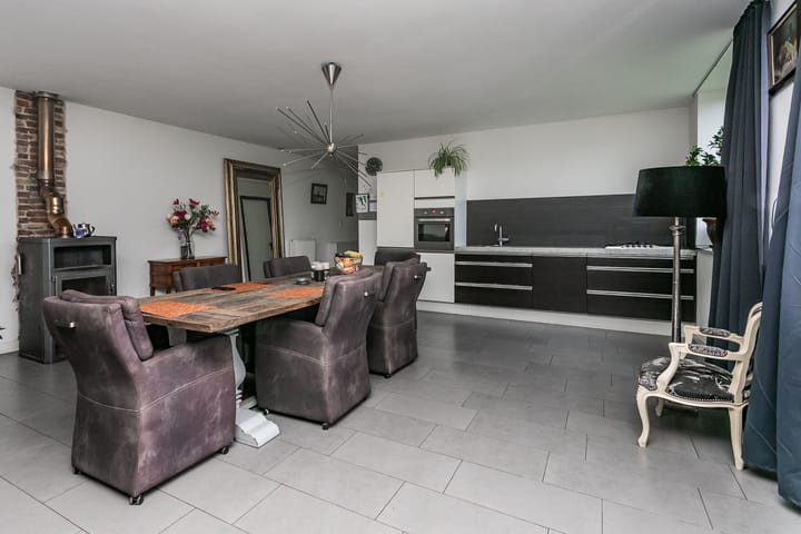 Foto 29 van Julianastraat 12